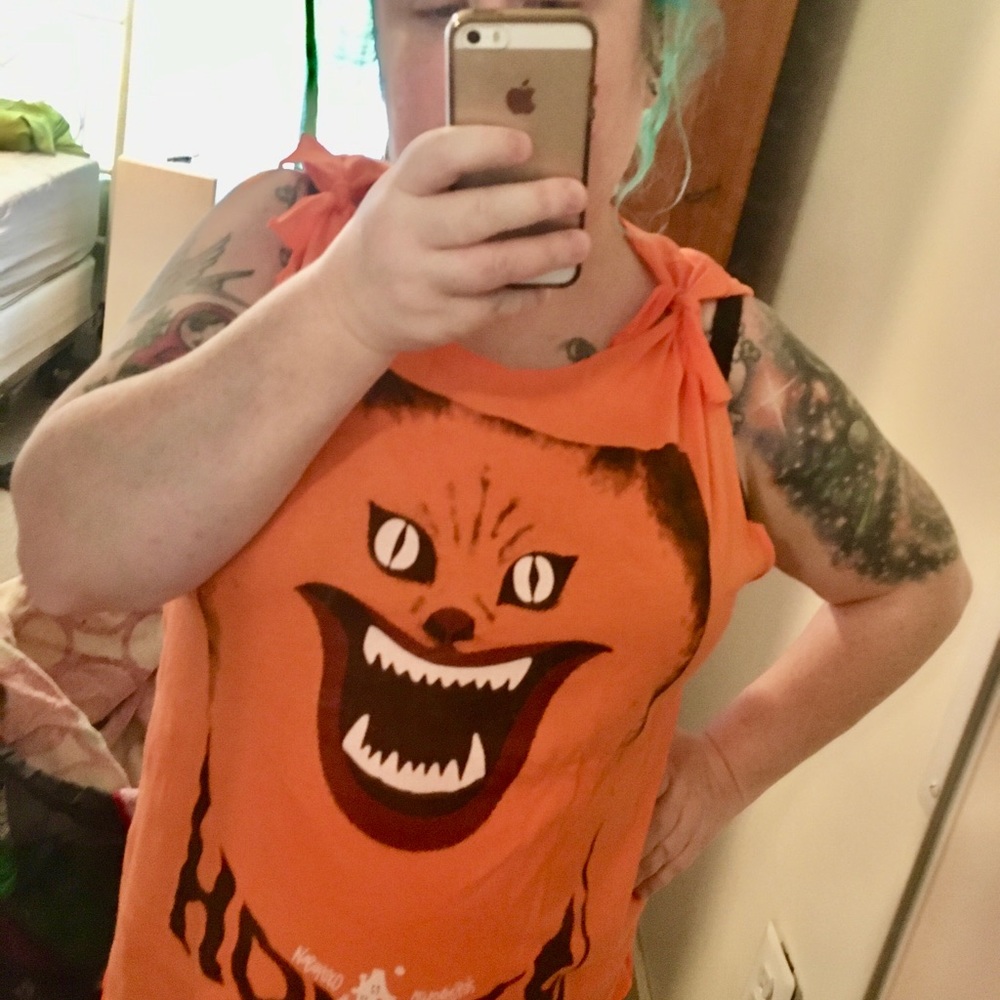 Meet your Posher, Laura